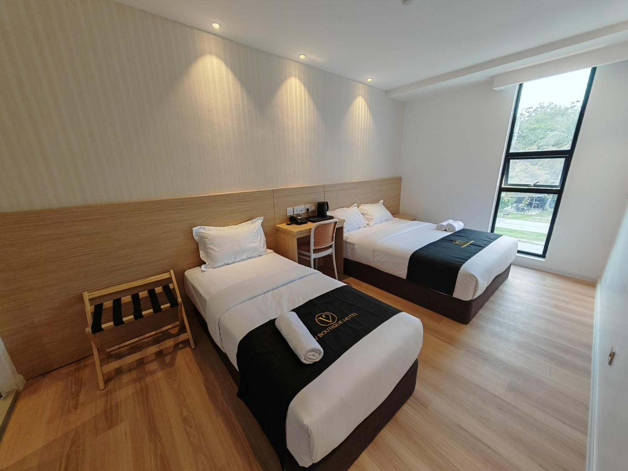 V Boutique Hotel Серембан  Экстерьер фото